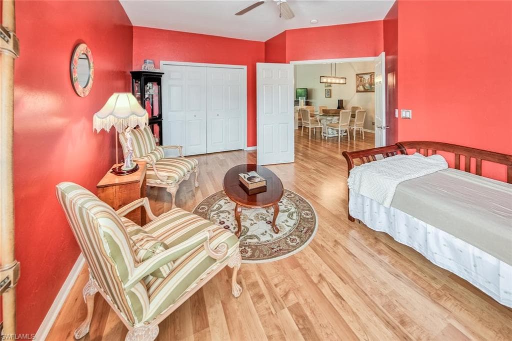 23036 Lone Oak DR-15