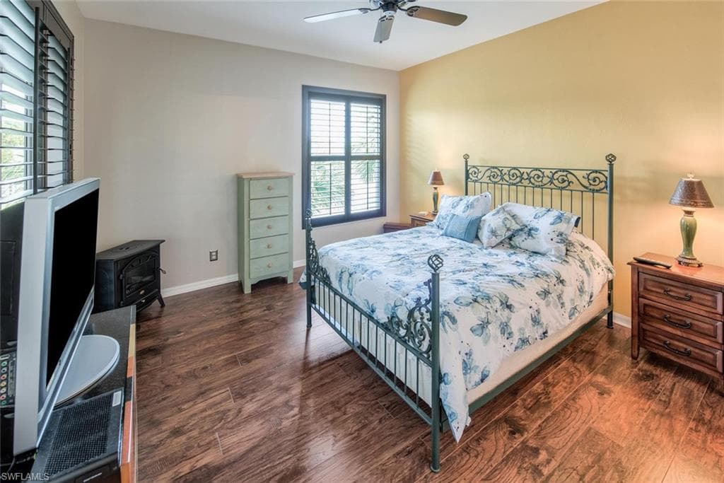 23036 Lone Oak DR-21