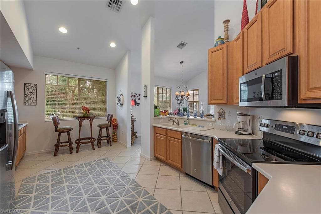 24300 SANDPIPER ISLE WAY 201-4