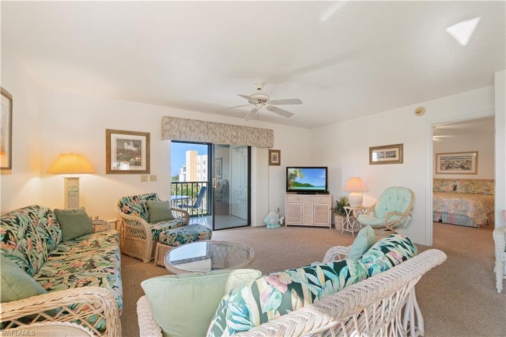 4371 Bay Beach LN 411-13