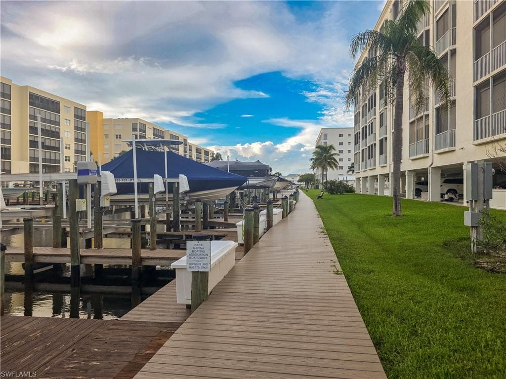 4371 Bay Beach LN 313-6