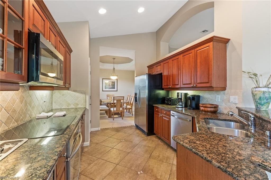 16107 Mount Abbey WAY 202-11