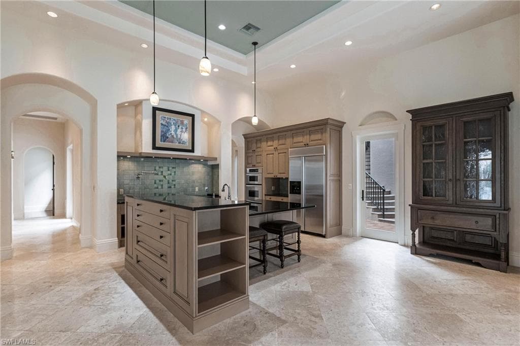 11558 Aerie LN-14