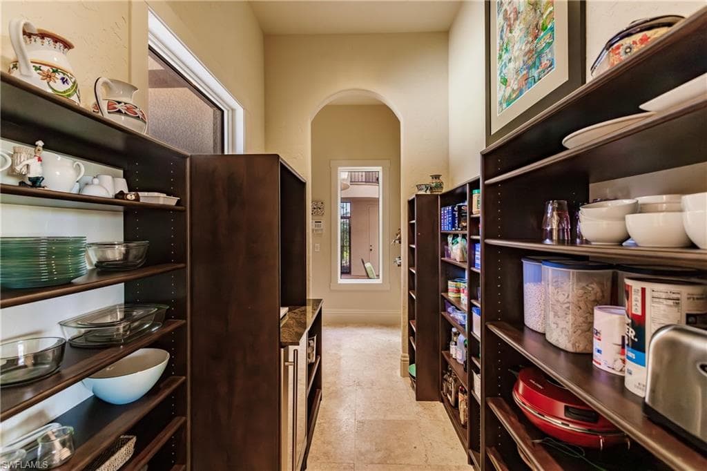 11558 Aerie LN-18