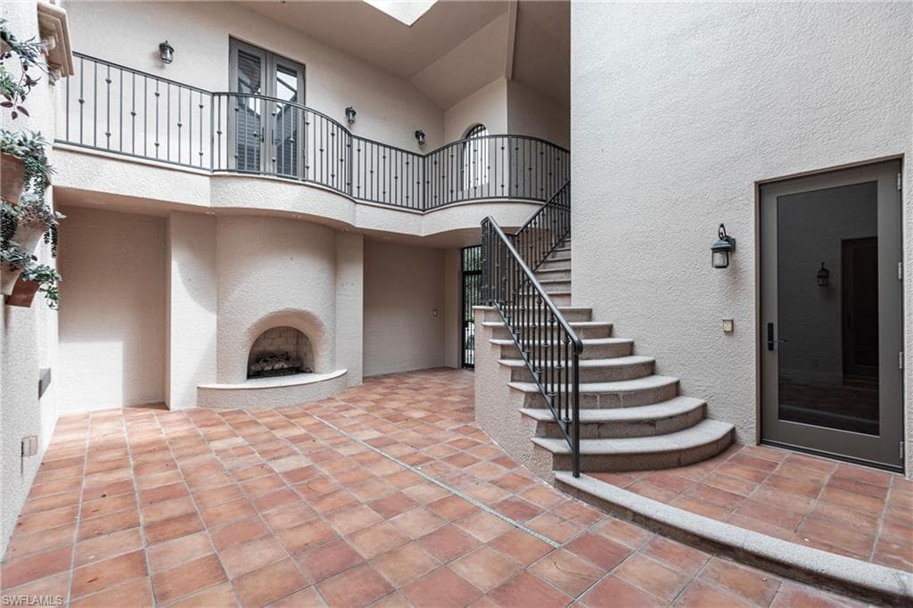 11558 Aerie LN-8