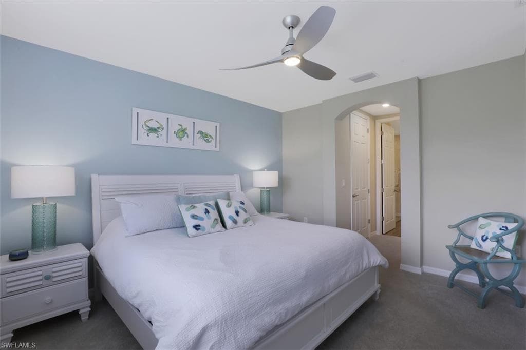 14663 Edgewater CIR-14