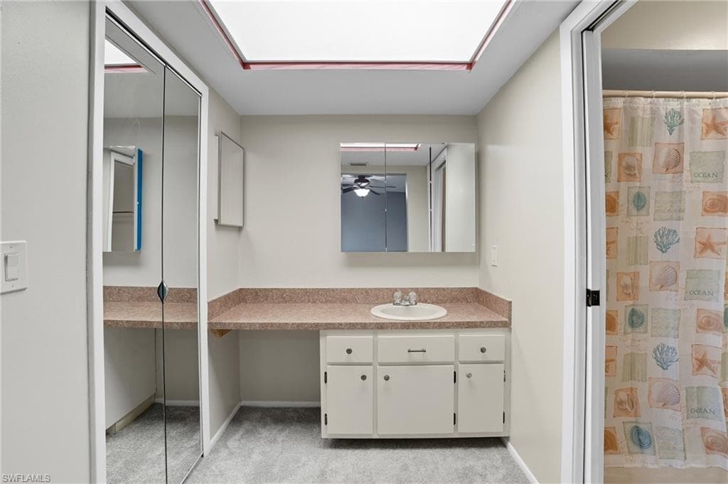 1203 SW 48th TER 202-21