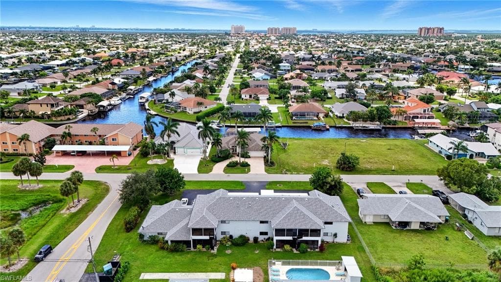 1203 SW 48th TER 202-34