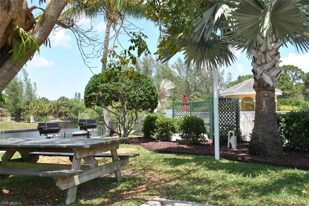 1795 Four Mile Cove PKY 834-3