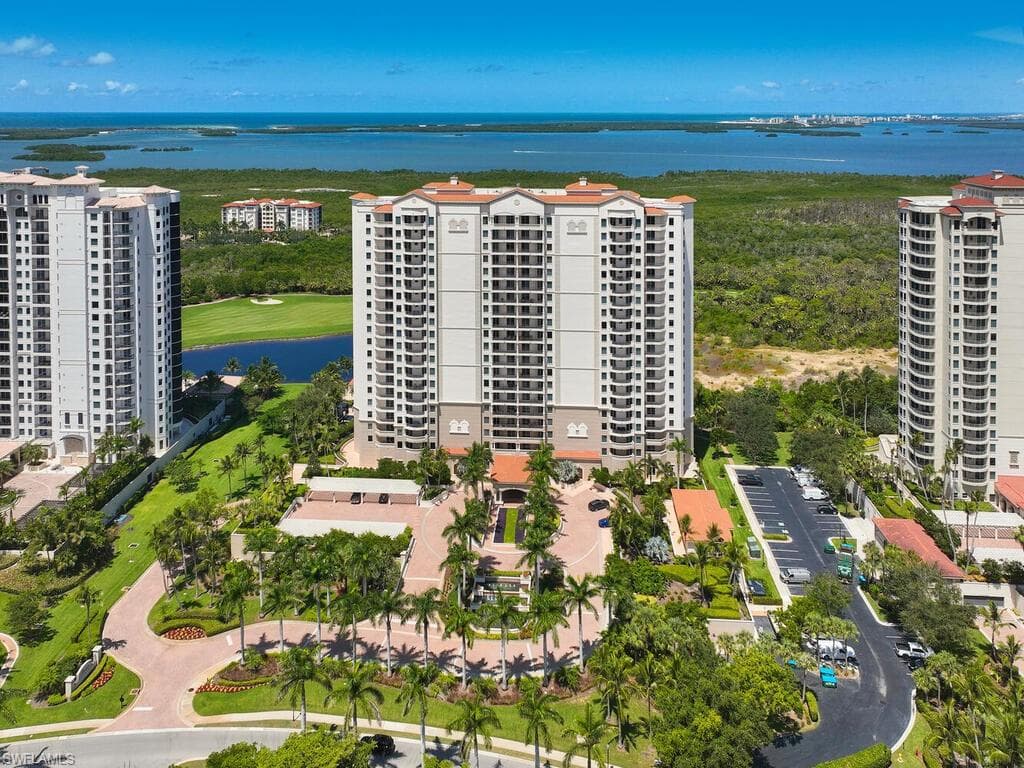 23850 Via Italia CIR 805-24