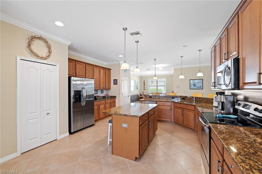 3837 Ruby WAY-11