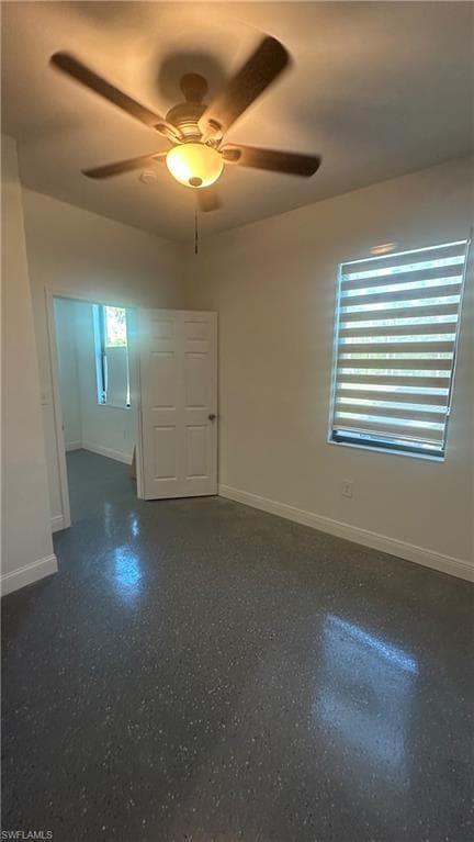2167 Della DR-20