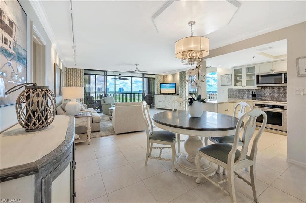 26225 Hickory BLVD 10B-6