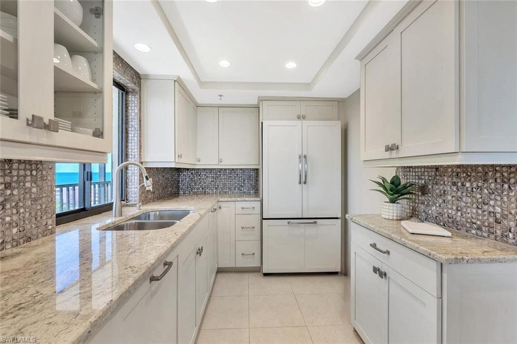 26225 Hickory BLVD 10B-11