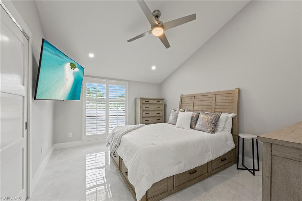 8765 Lateen LN 203-12