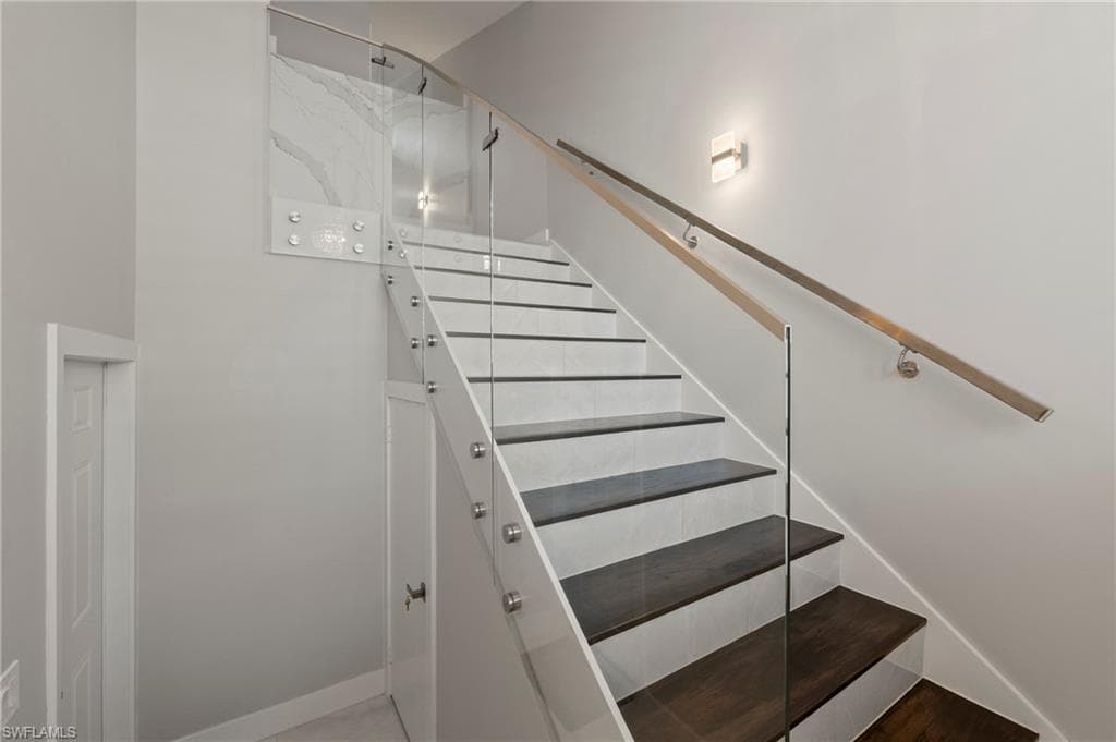 8765 Lateen LN 203-3