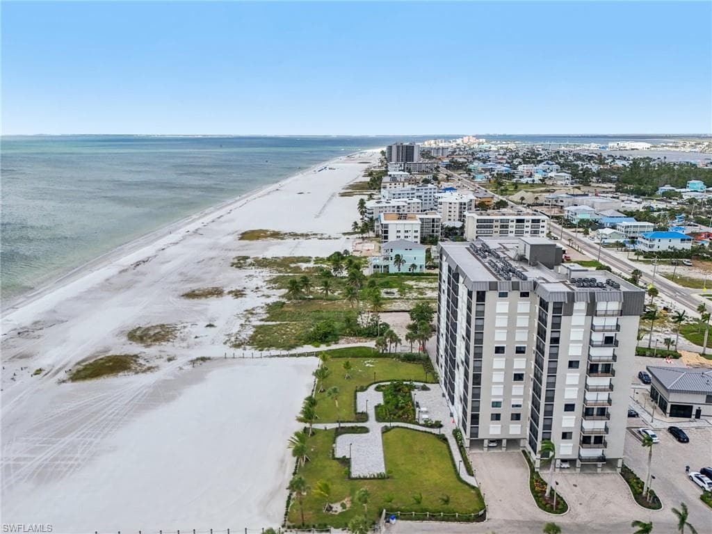 2800 Estero BLVD 501-43