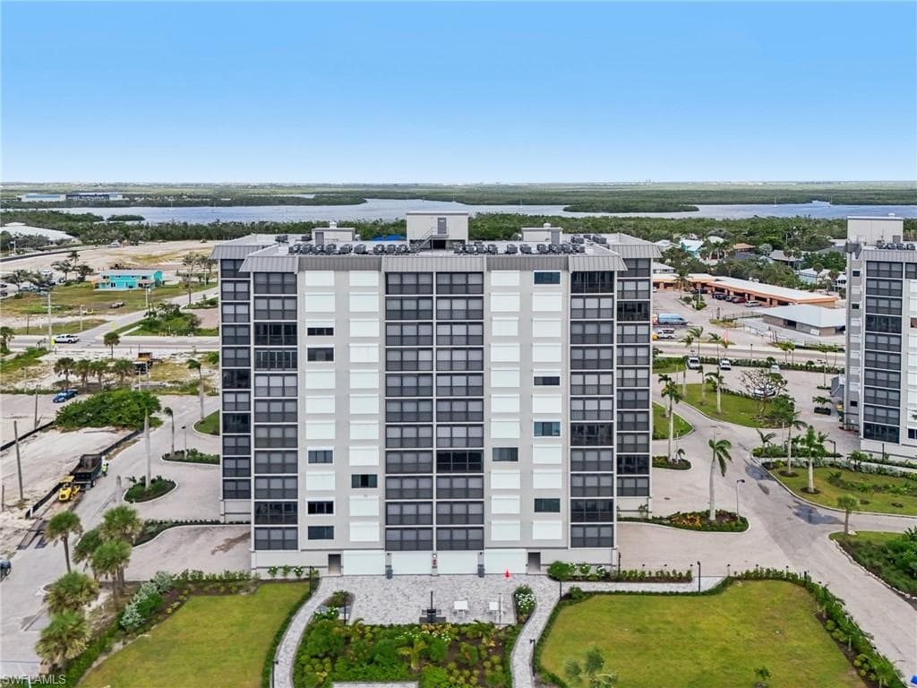 2800 Estero BLVD 501-41