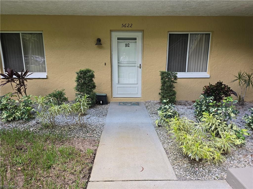 5622 Woodmere Lake CIR B102-16