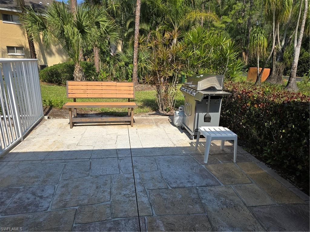 5622 Woodmere Lake CIR B102-3