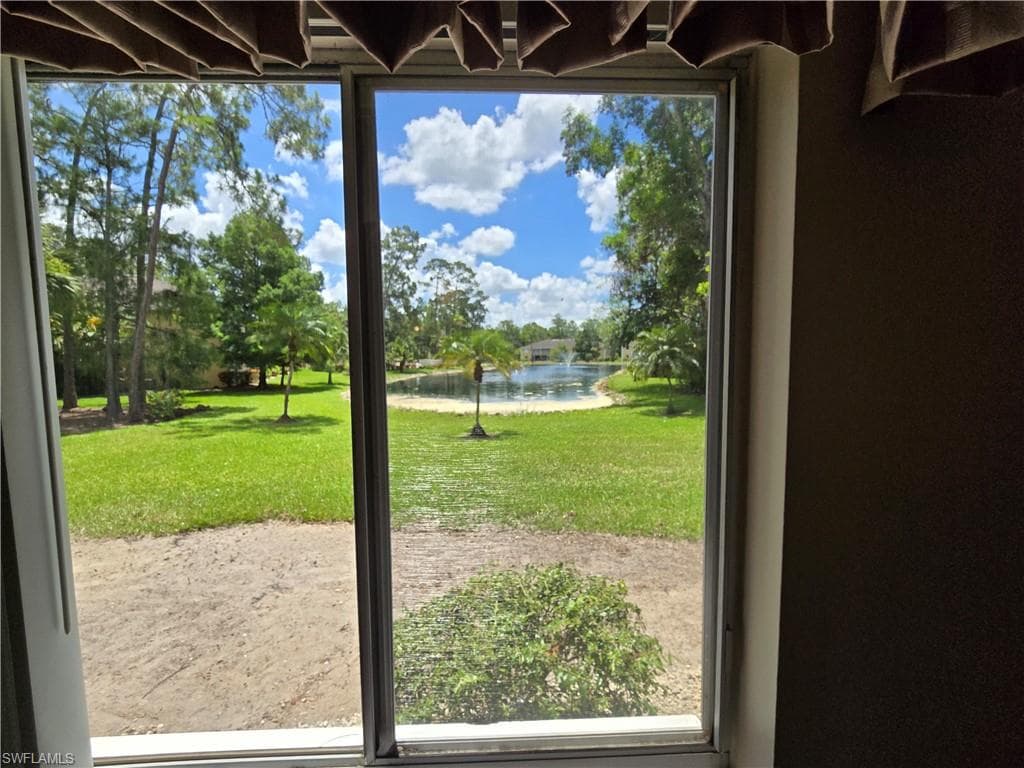 5622 Woodmere Lake CIR B102-37