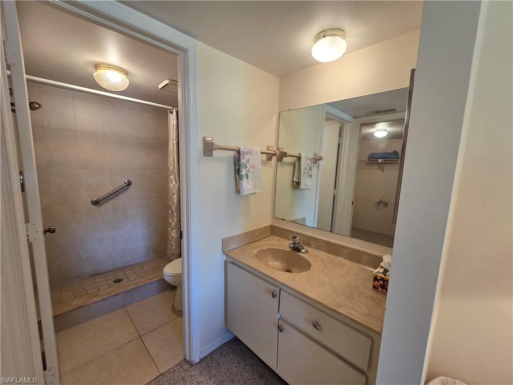 5622 Woodmere Lake CIR B102-35
