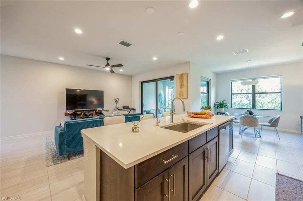 13057 Pembroke DR-11
