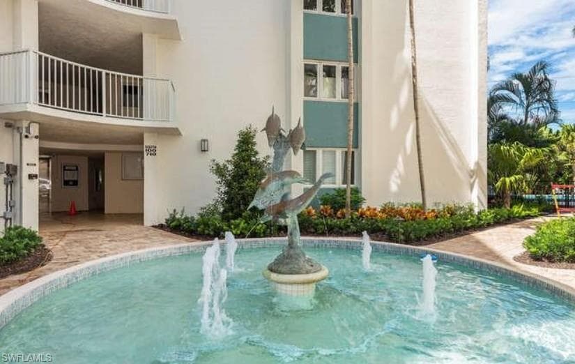 1300 Gulf Shore BLVD N 304-7