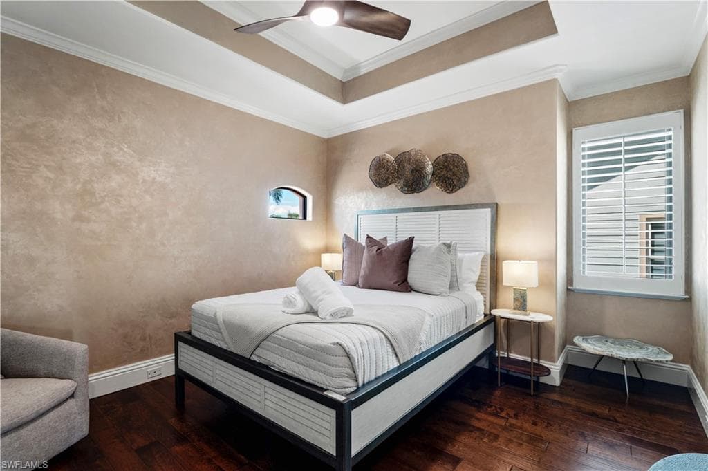 18291 Deep Passage LN-27