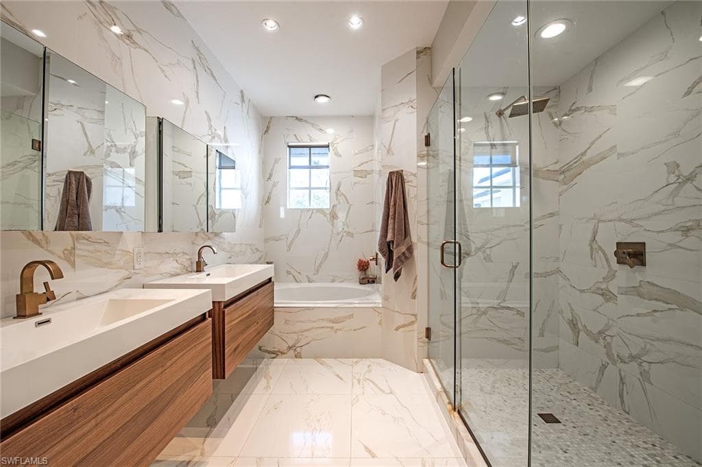 7115 Wild Forest CT 201-8