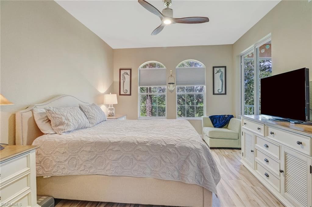 10037 Heather LN 403-4