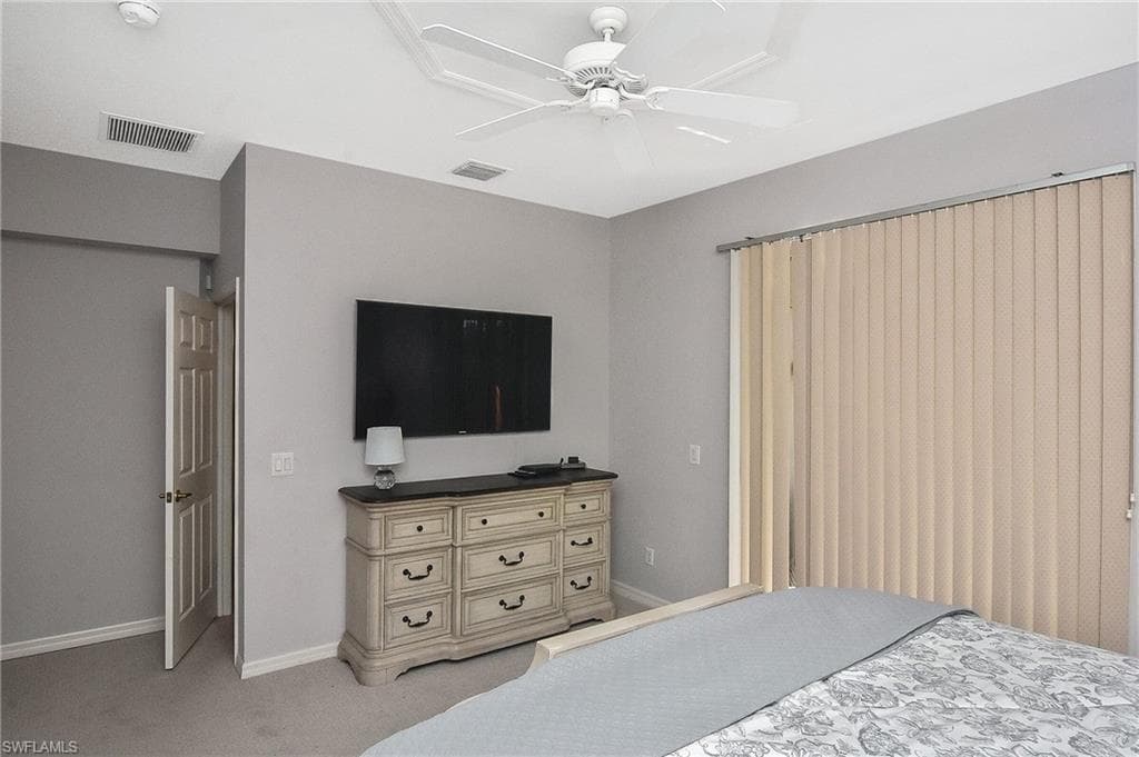 8156 Woodridge Pointe DR-22