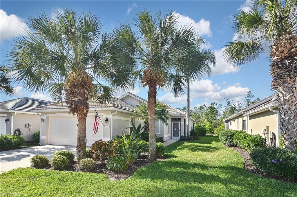 8156 Woodridge Pointe DR-1