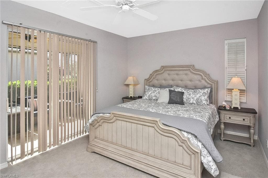 8156 Woodridge Pointe DR-18