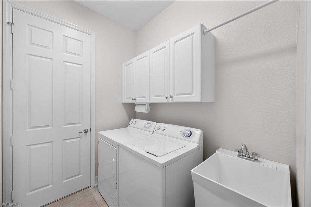 6542 Marbella DR-28