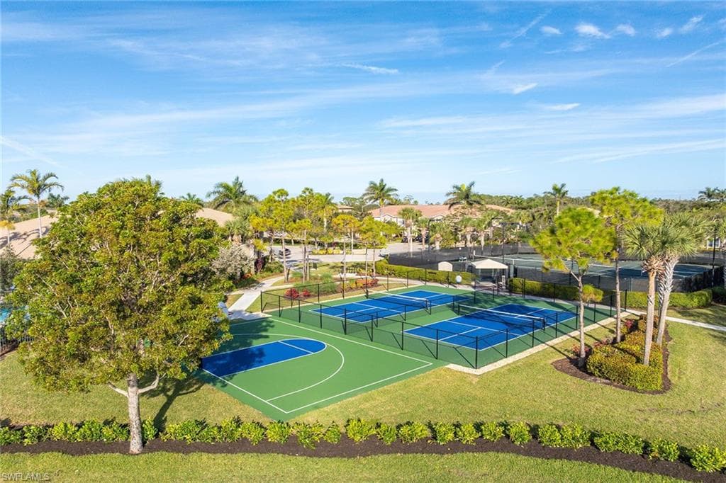6542 Marbella DR-41