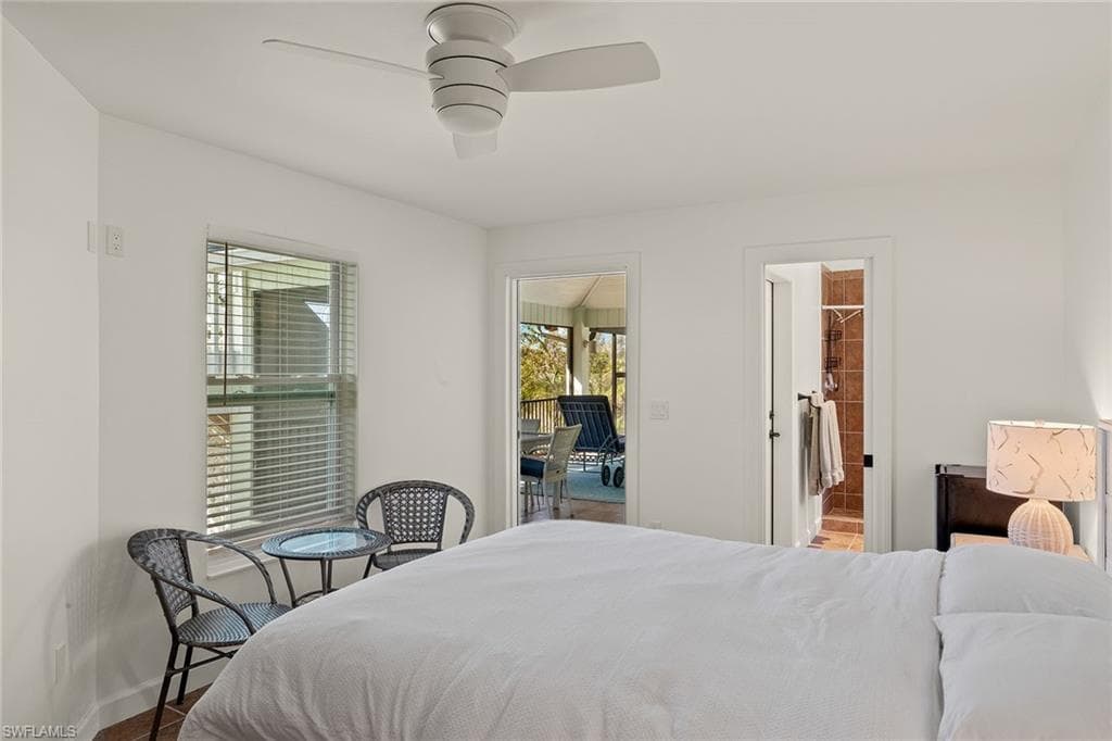 2999 Twin Ponds DR-23