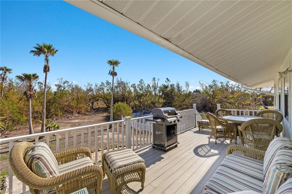 2999 Twin Ponds DR-32