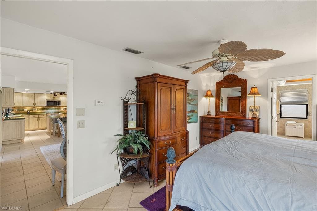 2999 Twin Ponds DR-15
