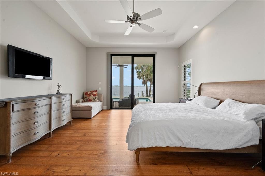 14994 Bonaire CIR-12
