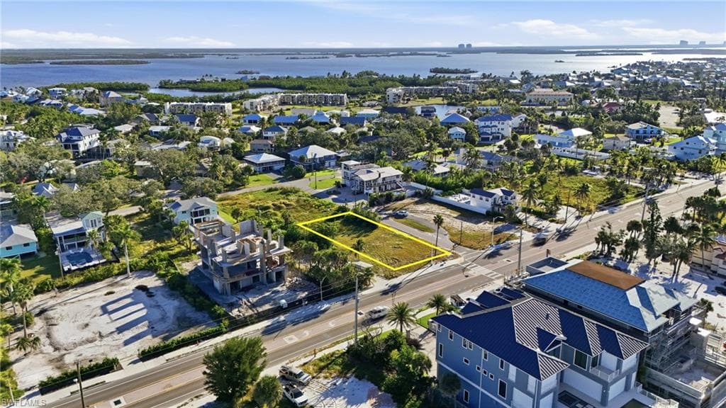 5791 ESTERO BLVD-15