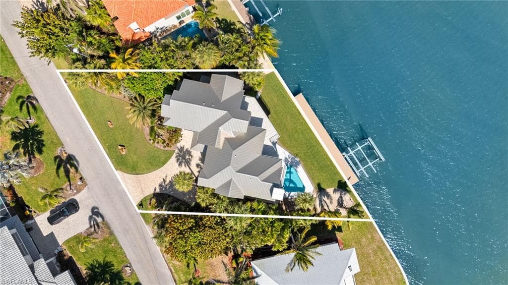 1490 Angel DR-48