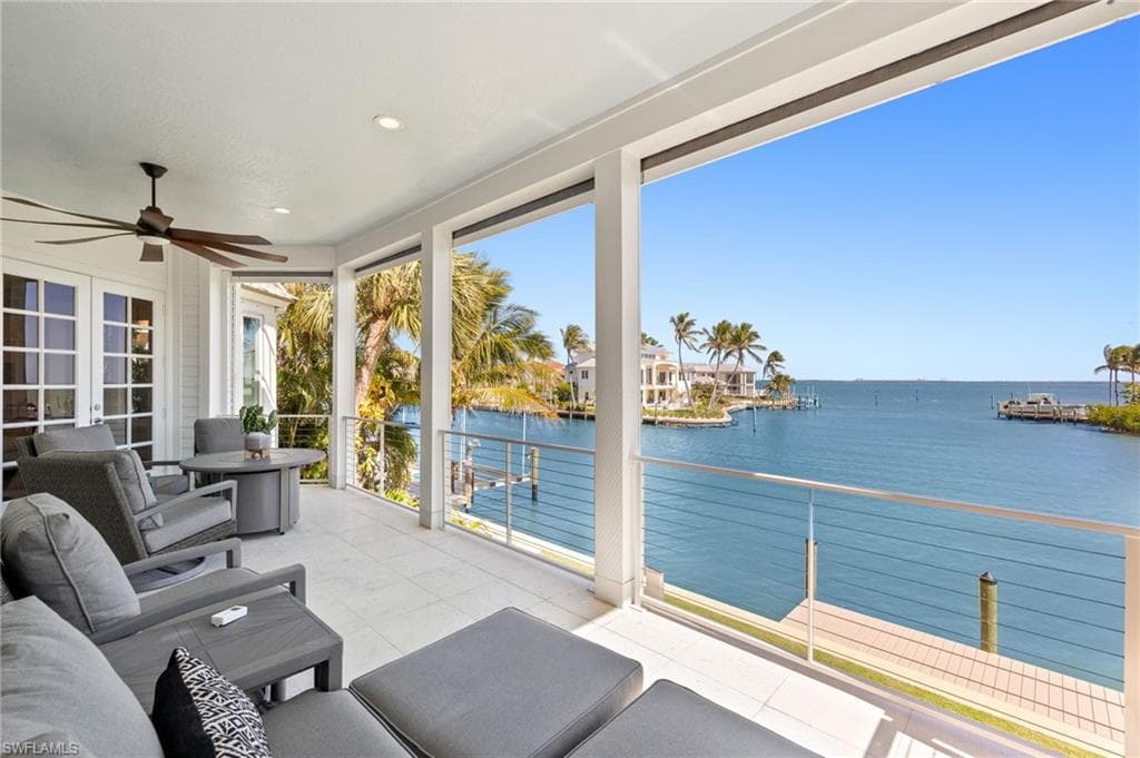 1490 Angel DR-19