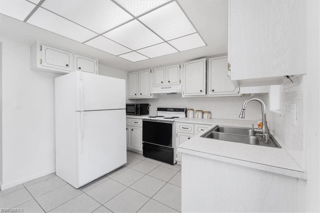 339 Joel BLVD 121-21