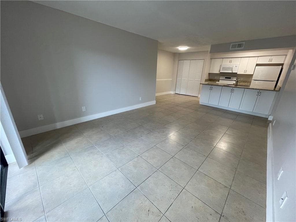 5323 Summerlin RD 2307-1