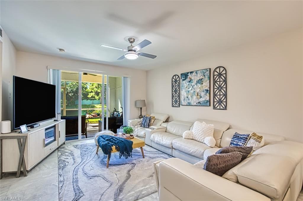 11021 Gulf Reflections DR 105-9