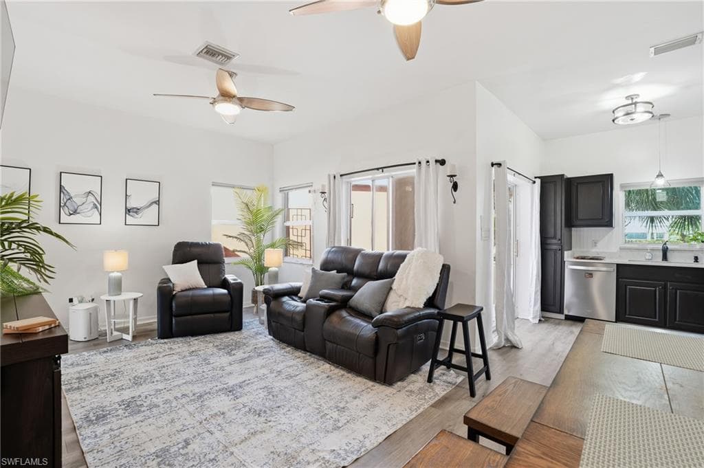 10733 Rio Mar CIR-7