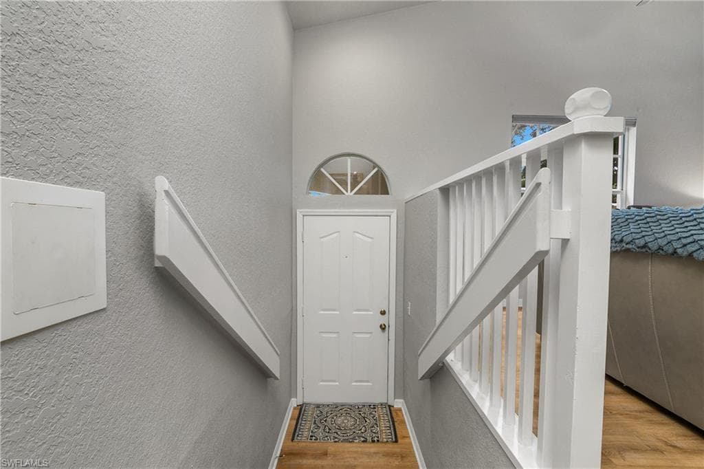 13061 Hamilton Harbour DR R1-4