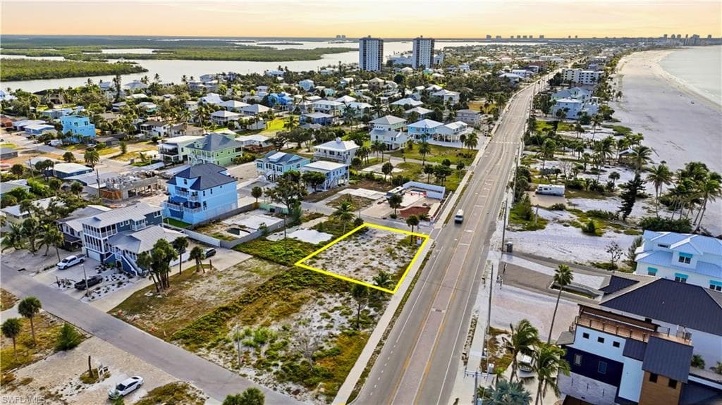 101 Hibiscus DR-11