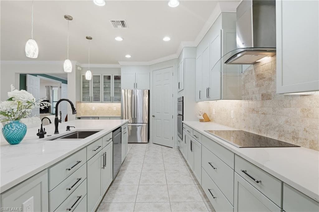 11012 Castlereagh ST-15